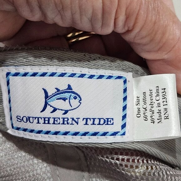 Southern Tide Trucker Cap With Embroidered Fish Logo Mesh Back Navy & Beige One - Picture 3 of 4
